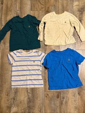 Baby gap t shirt bundle. PLAY